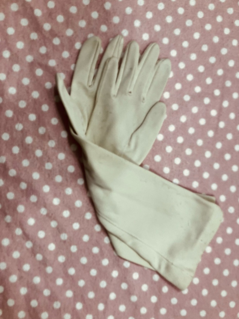 Vintage Ladies Cream Gloves 7 - Picture 4 of 7